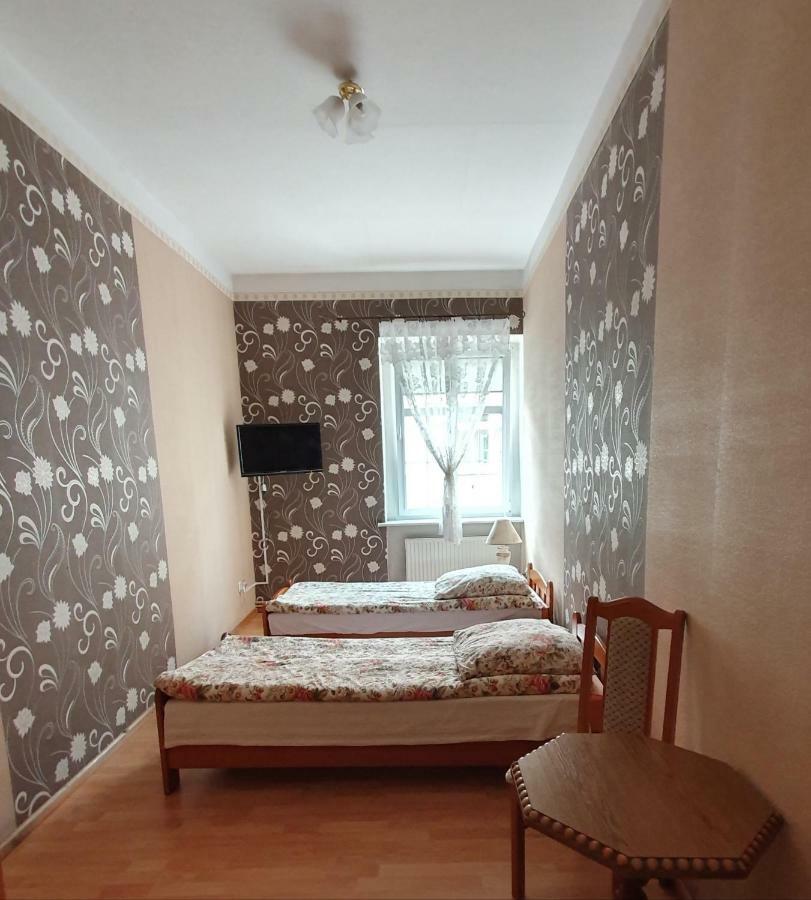 Pokoje Do Wynajecia Piastowska Międzyrzecz Buitenkant foto
