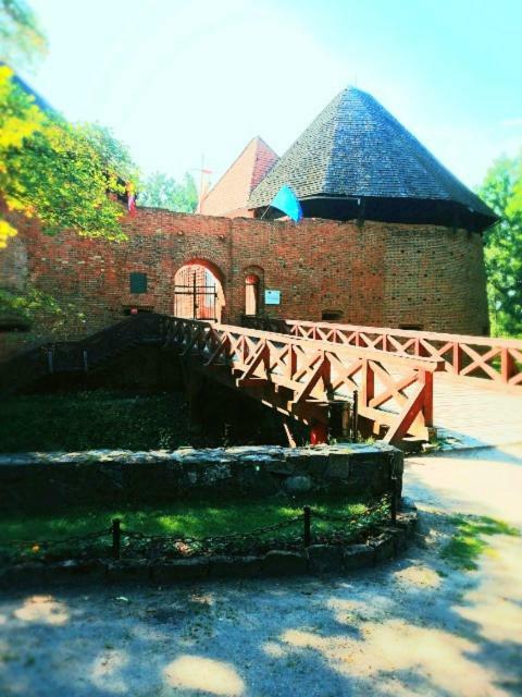 Pokoje Do Wynajecia Piastowska Międzyrzecz Buitenkant foto